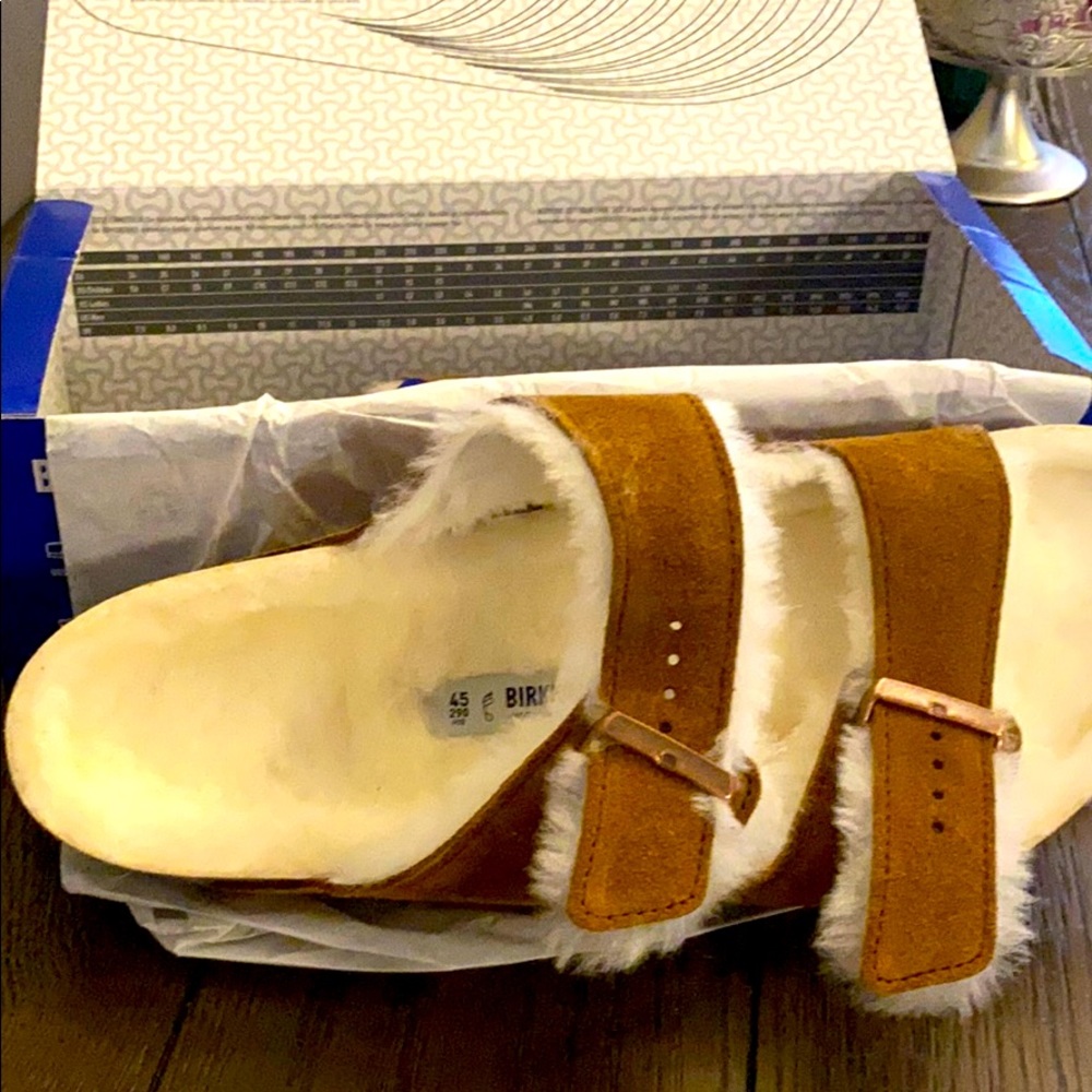 BIRKENSTOCK